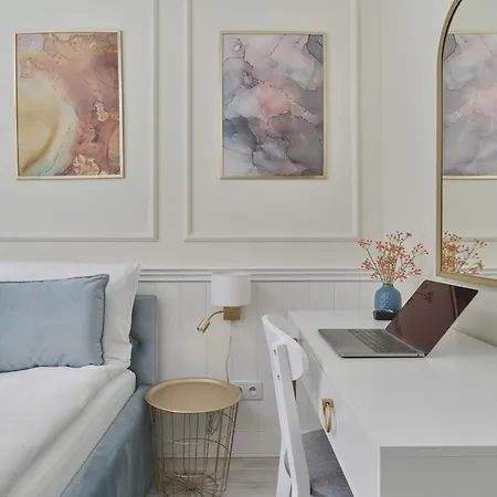 아파트 Pastel & Floral With Parking In By Renters *