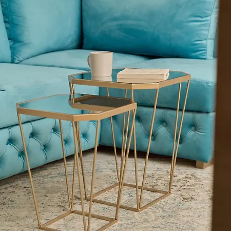 Pastel & Floral With Parking In By Renters 브로츠와프